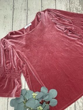 RO&DE Velvet Bell Sleeve Top